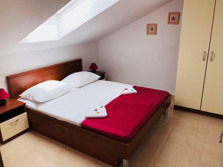 Apartment Vucica Sevid Εξωτερικό φωτογραφία